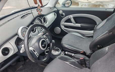 MINI Hatch, 2002 год, 600 000 рублей, 8 фотография
