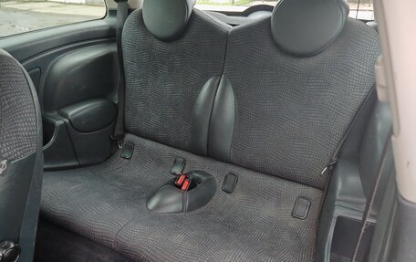 MINI Hatch, 2002 год, 600 000 рублей, 9 фотография
