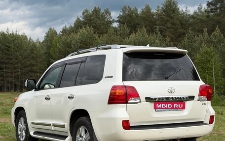 Toyota Land Cruiser 200, 2014 год, 4 000 000 рублей, 4 фотография