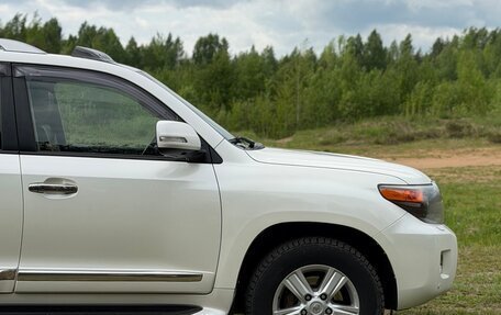 Toyota Land Cruiser 200, 2014 год, 4 000 000 рублей, 6 фотография
