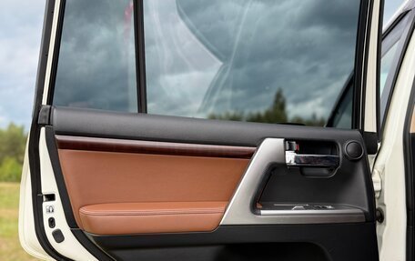 Toyota Land Cruiser 200, 2014 год, 4 000 000 рублей, 13 фотография