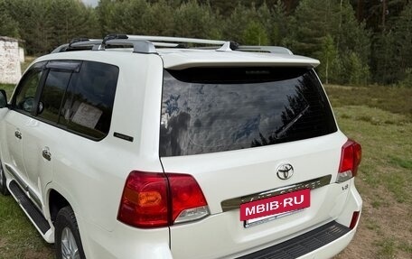 Toyota Land Cruiser 200, 2014 год, 4 000 000 рублей, 10 фотография