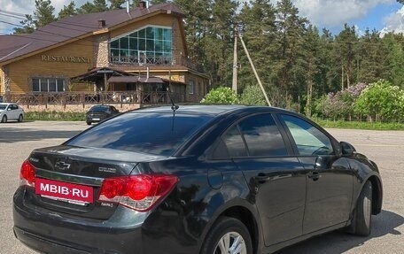 Chevrolet Cruze II, 2014 год, 830 000 рублей, 4 фотография