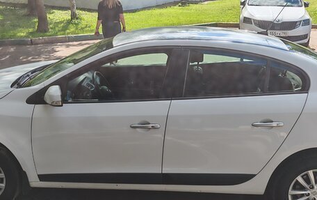 Renault Fluence I, 2013 год, 900 000 рублей, 2 фотография