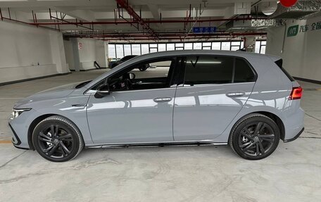 Volkswagen Golf VIII, 2023 год, 2 500 000 рублей, 6 фотография