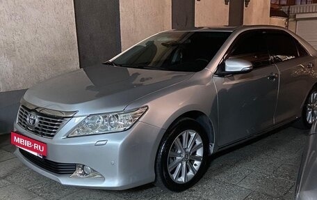 Toyota Camry, 2012 год, 2 170 000 рублей, 5 фотография