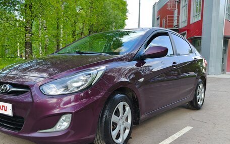 Hyundai Solaris II рестайлинг, 2011 год, 700 000 рублей, 9 фотография