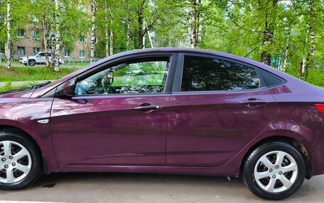 Hyundai Solaris II рестайлинг, 2011 год, 700 000 рублей, 8 фотография