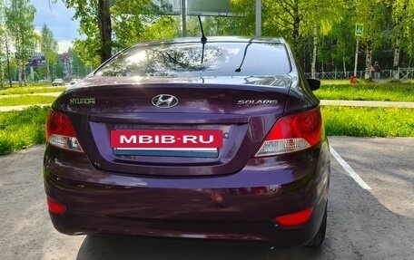 Hyundai Solaris II рестайлинг, 2011 год, 700 000 рублей, 11 фотография