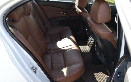 BMW 5 серия, 2006 год, 600 000 рублей, 14 фотография