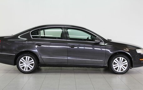 Volkswagen Passat B6, 2009 год, 740 000 рублей, 2 фотография