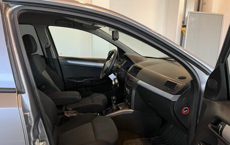 Opel Astra H, 2006 год, 300 000 рублей, 26 фотография