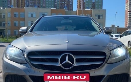 Mercedes-Benz C-Класс, 2016 год, 1 950 000 рублей, 4 фотография