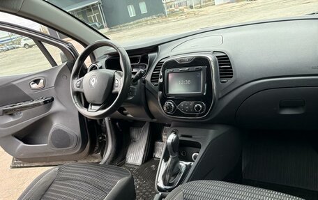 Renault Kaptur I рестайлинг, 2018 год, 1 825 000 рублей, 10 фотография