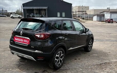 Renault Kaptur I рестайлинг, 2018 год, 1 825 000 рублей, 3 фотография