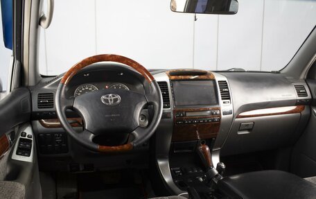 Toyota Land Cruiser Prado 120 рестайлинг, 2007 год, 2 050 000 рублей, 5 фотография