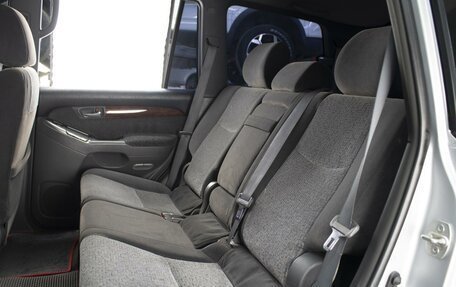 Toyota Land Cruiser Prado 120 рестайлинг, 2007 год, 2 050 000 рублей, 8 фотография