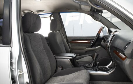 Toyota Land Cruiser Prado 120 рестайлинг, 2007 год, 2 050 000 рублей, 7 фотография