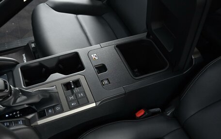 Toyota Land Cruiser Prado, 2026 год, 10 650 000 рублей, 13 фотография