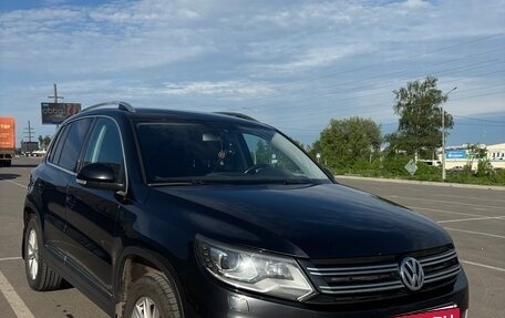 Volkswagen Tiguan I, 2011 год, 1 300 000 рублей, 2 фотография
