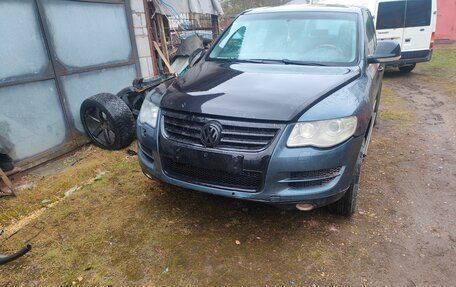 Volkswagen Touareg III, 2007 год, 470 000 рублей, 2 фотография