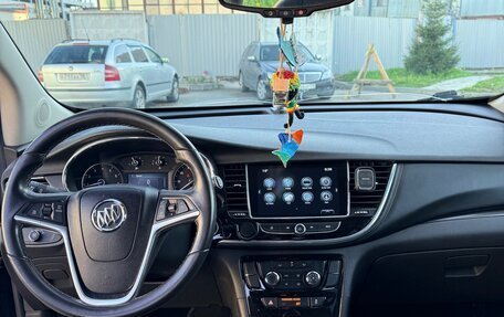 Buick Encore I, 2018 год, 1 220 000 рублей, 6 фотография