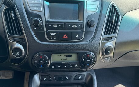 Hyundai ix35 I рестайлинг, 2014 год, 1 300 000 рублей, 9 фотография