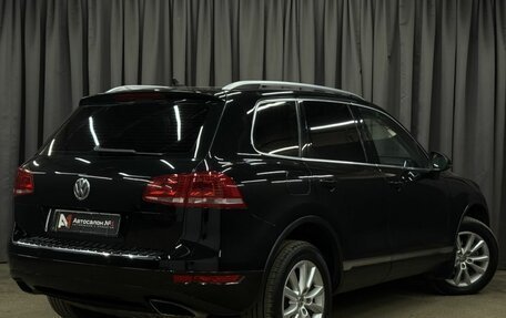 Volkswagen Touareg III, 2012 год, 2 399 888 рублей, 4 фотография