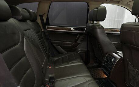 Volkswagen Touareg III, 2012 год, 2 399 888 рублей, 28 фотография