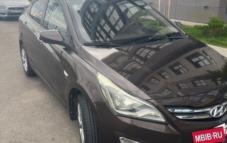 Hyundai Solaris II рестайлинг, 2015 год, 865 000 рублей, 4 фотография