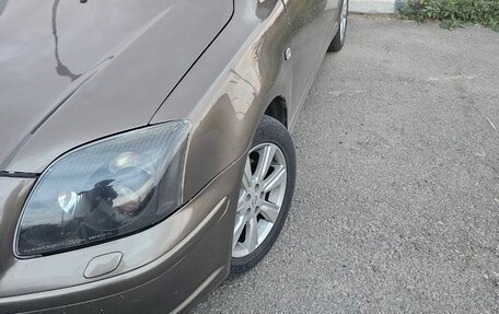Toyota Avensis III рестайлинг, 2004 год, 800 000 рублей, 5 фотография