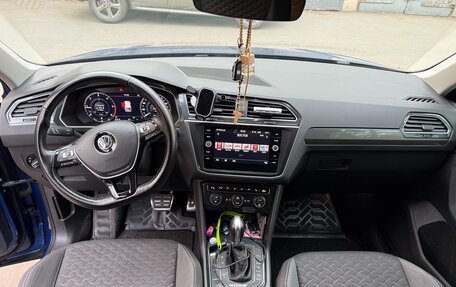 Volkswagen Tiguan II, 2018 год, 3 100 000 рублей, 9 фотография