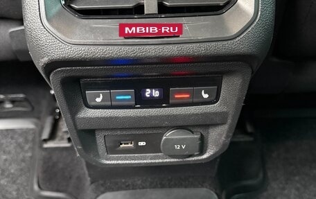 Volkswagen Tiguan II, 2018 год, 3 100 000 рублей, 11 фотография