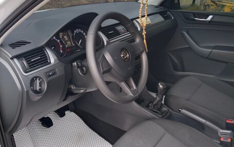 Skoda Rapid I, 2017 год, 1 380 000 рублей, 10 фотография