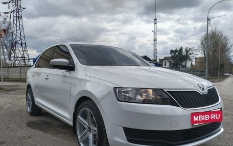 Skoda Rapid I, 2017 год, 1 380 000 рублей, 5 фотография