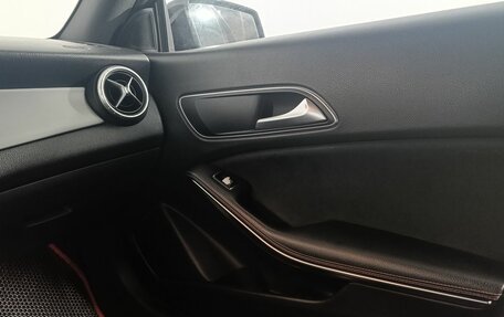 Mercedes-Benz CLA, 2015 год, 1 360 000 рублей, 16 фотография