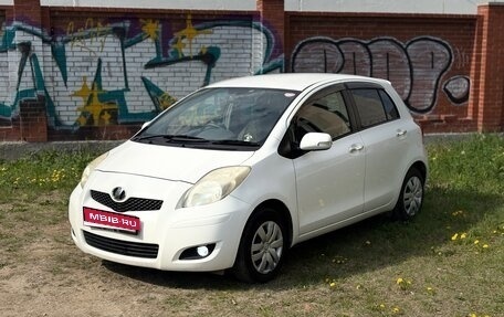 Toyota Vitz, 2009 год, 700 000 рублей, 1 фотография