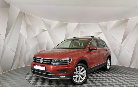 Volkswagen Tiguan II, 2018 год, 2 295 000 рублей, 1 фотография