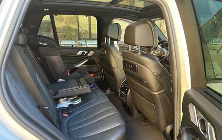 BMW X5, 2019 год, 5 300 000 рублей, 12 фотография