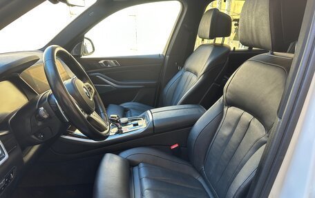 BMW X5, 2019 год, 5 300 000 рублей, 8 фотография
