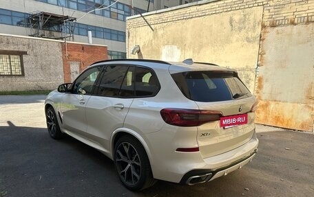 BMW X5, 2019 год, 5 300 000 рублей, 3 фотография