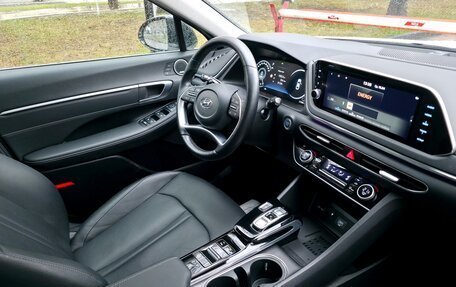 Hyundai Sonata VIII, 2022 год, 3 320 000 рублей, 7 фотография