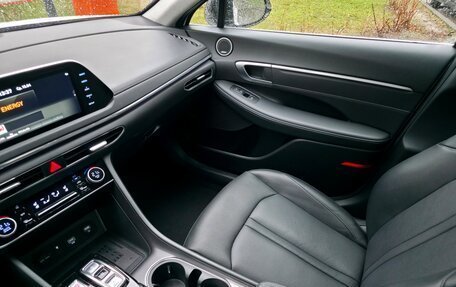 Hyundai Sonata VIII, 2022 год, 3 320 000 рублей, 5 фотография
