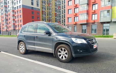 Volkswagen Tiguan I, 2010 год, 1 050 000 рублей, 2 фотография