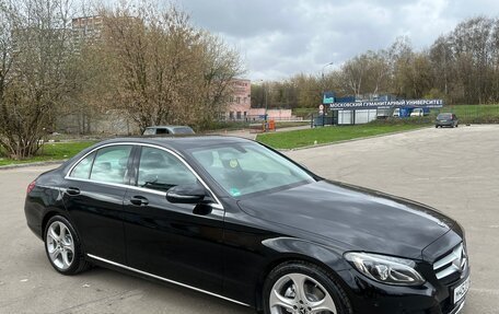 Mercedes-Benz C-Класс, 2018 год, 2 750 000 рублей, 4 фотография
