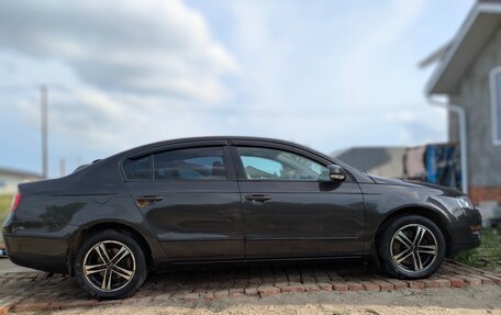 Volkswagen Passat B6, 2008 год, 480 000 рублей, 3 фотография