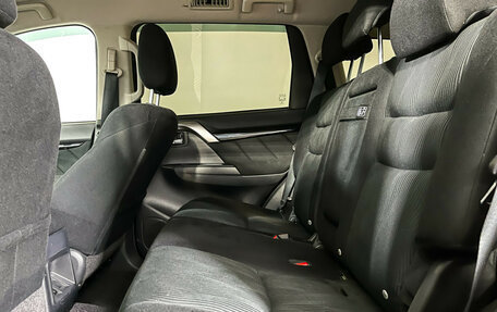 Mitsubishi Pajero Sport III рестайлинг, 2019 год, 3 147 000 рублей, 10 фотография