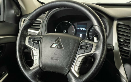 Mitsubishi Pajero Sport III рестайлинг, 2019 год, 3 147 000 рублей, 14 фотография
