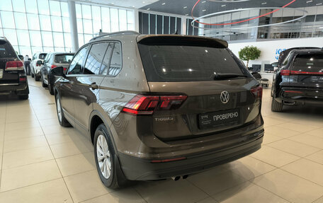 Volkswagen Tiguan II, 2020 год, 2 690 000 рублей, 8 фотография