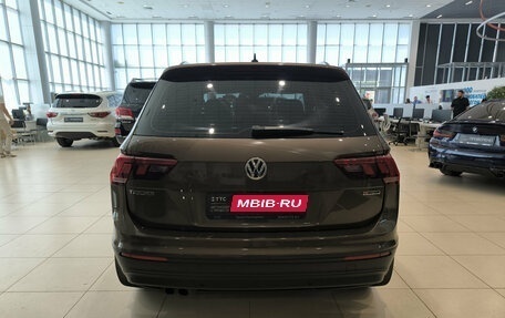 Volkswagen Tiguan II, 2020 год, 2 690 000 рублей, 7 фотография